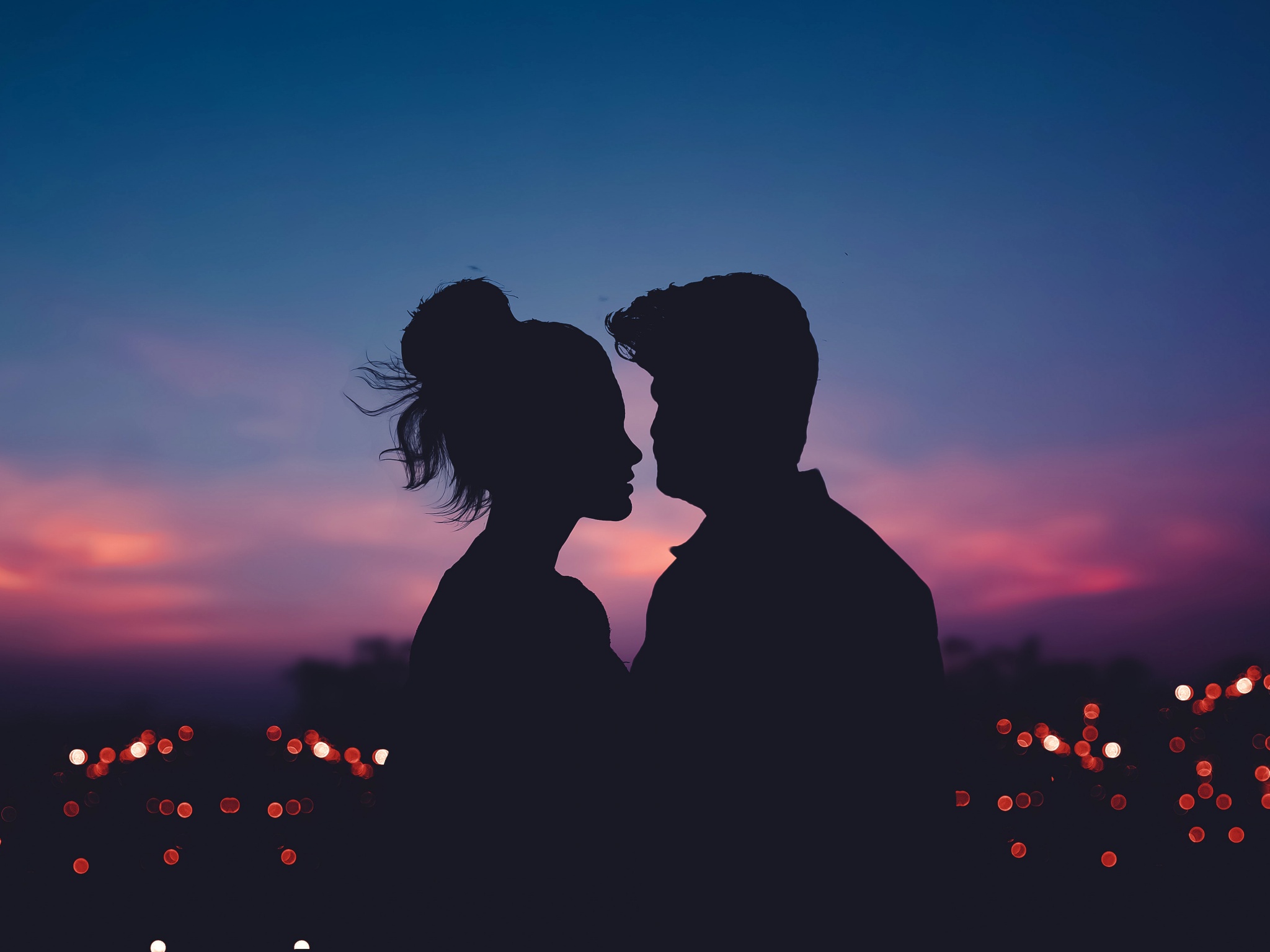 Mastering the Art of Kissing: Elevate Your Intimacy Game with Expert Techniques